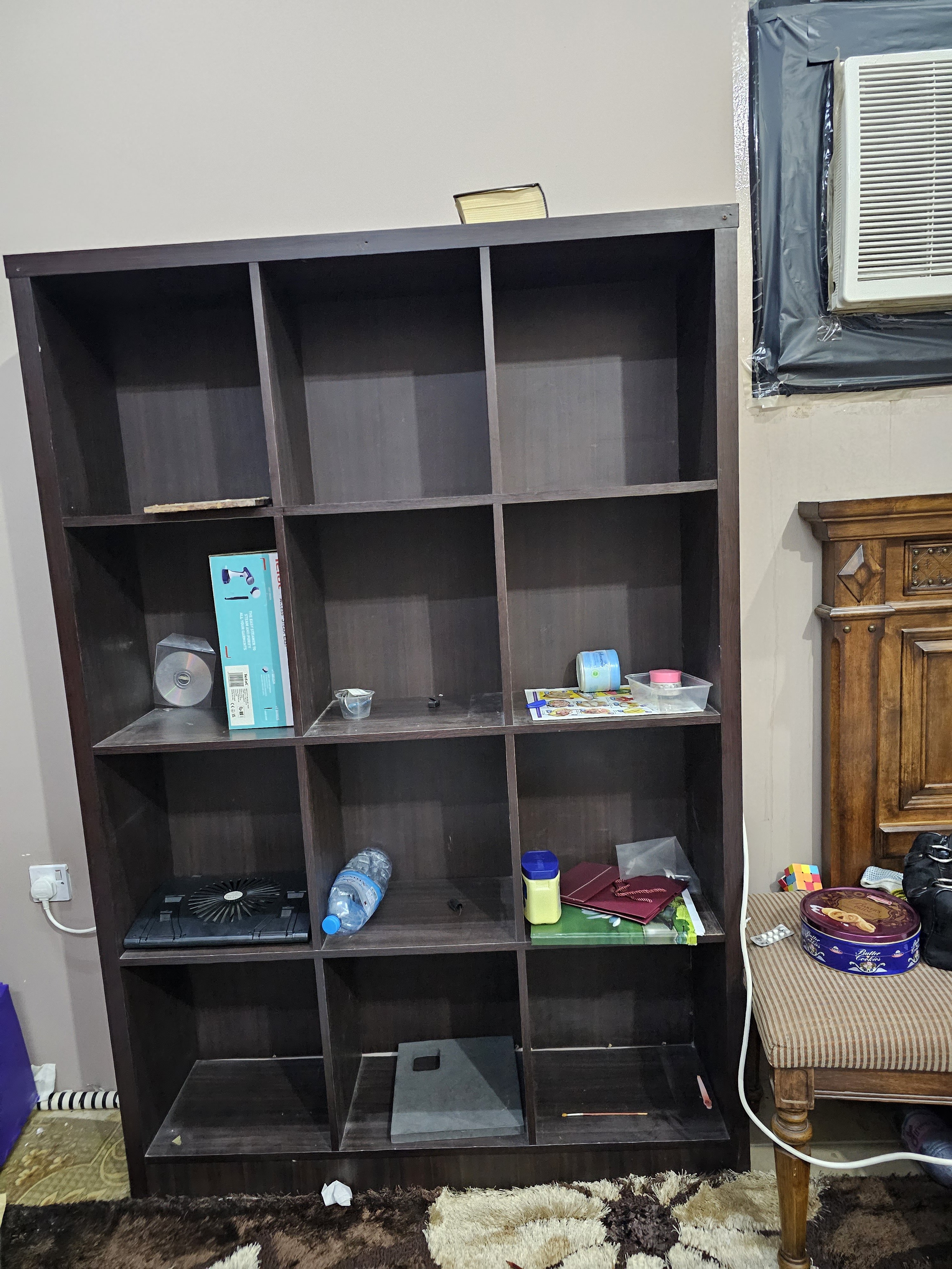 Book shelf - Image 1