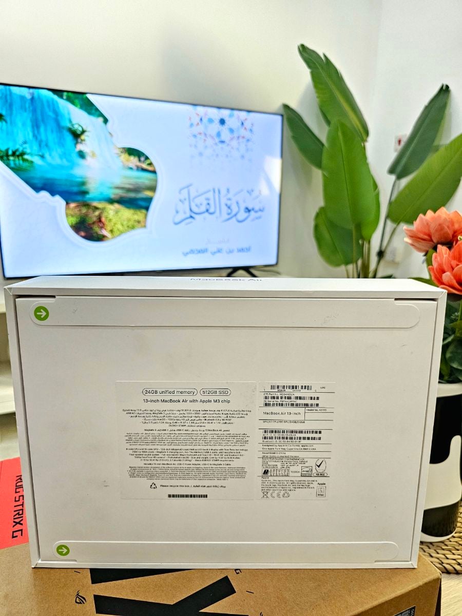 New 24/512Gb Macbook Air M3 Gray - Image 2