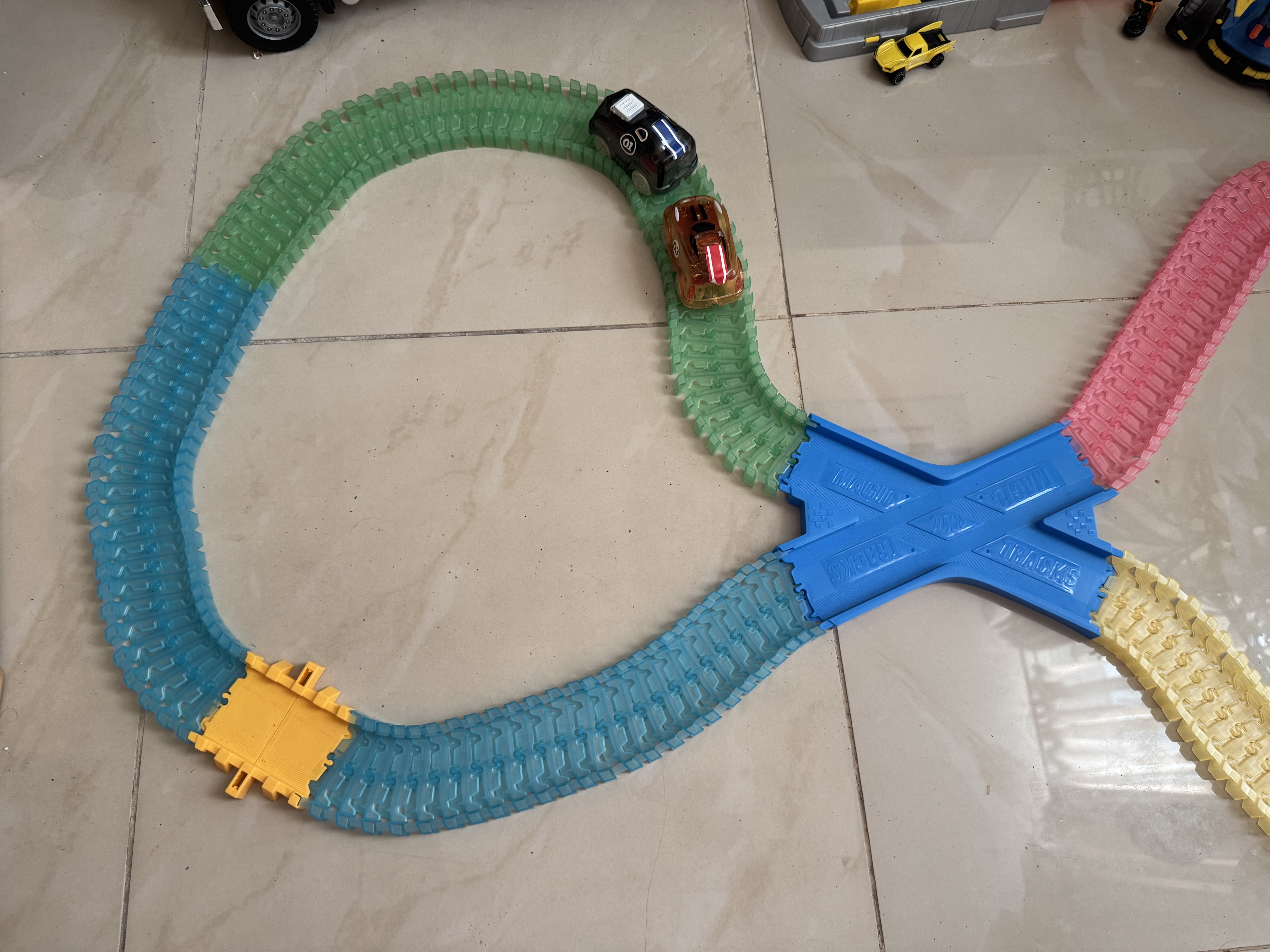 Cars& track  - Image 3