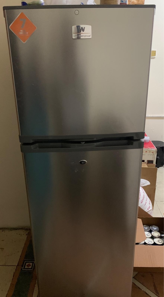 white westinghouse refrigerator double door - Image 1
