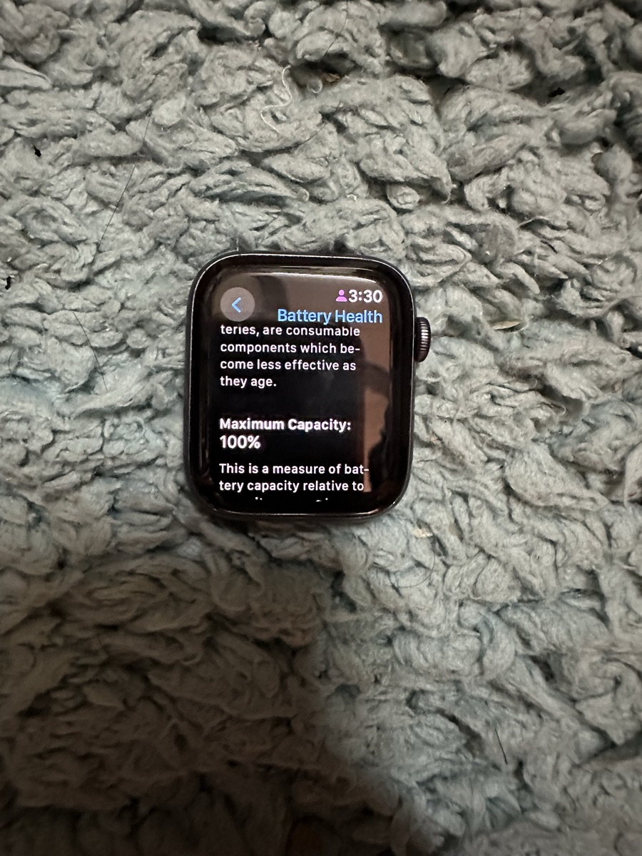 Apple Watch series 4, GPS cellular - Image 2
