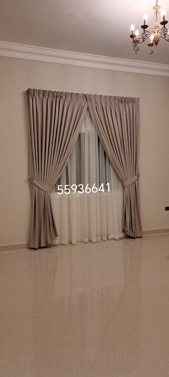 Curtain and sofa carpet - Image 3