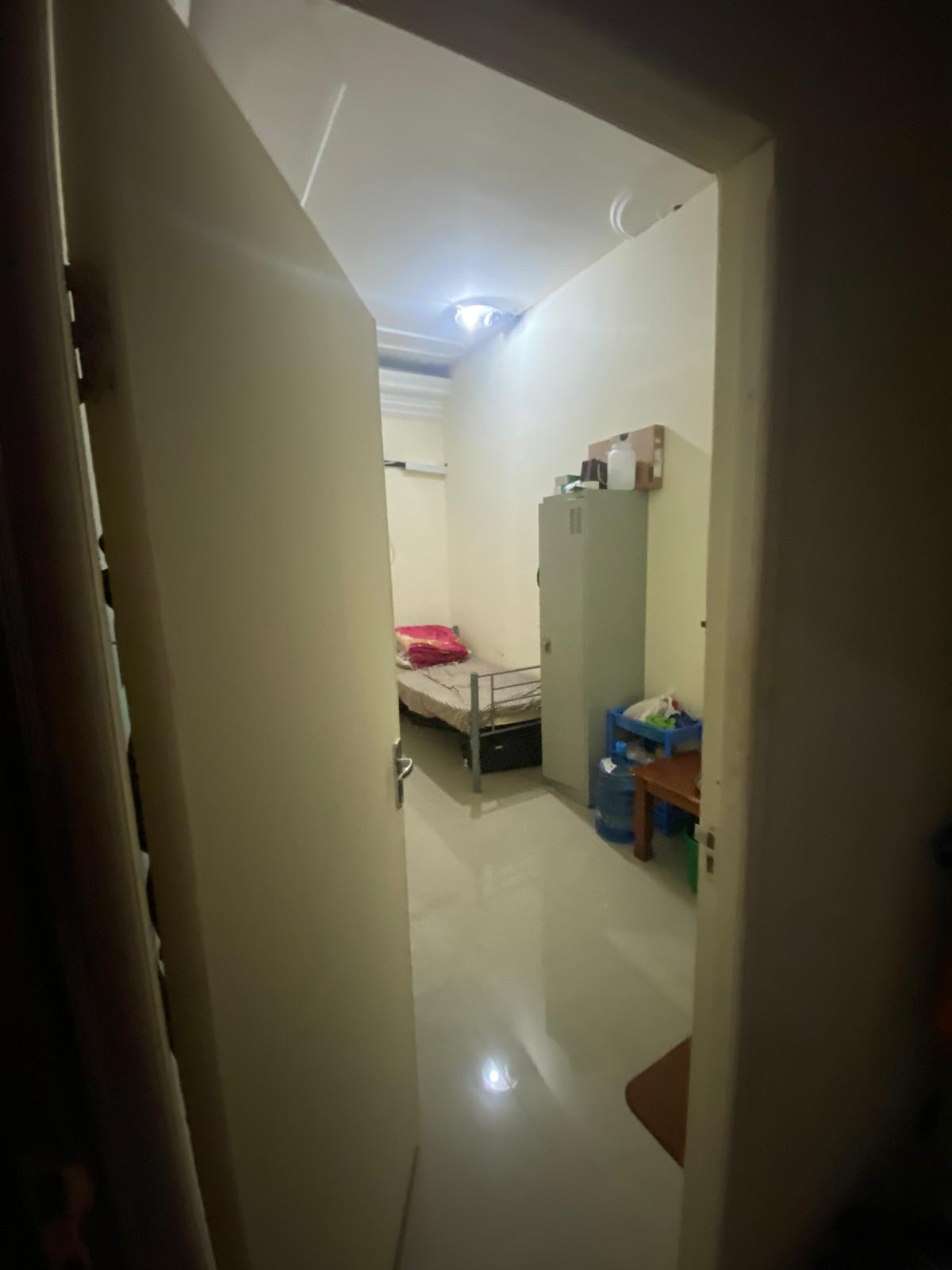 ATTACHED BATHROOM AVAILABLE  - Image 5