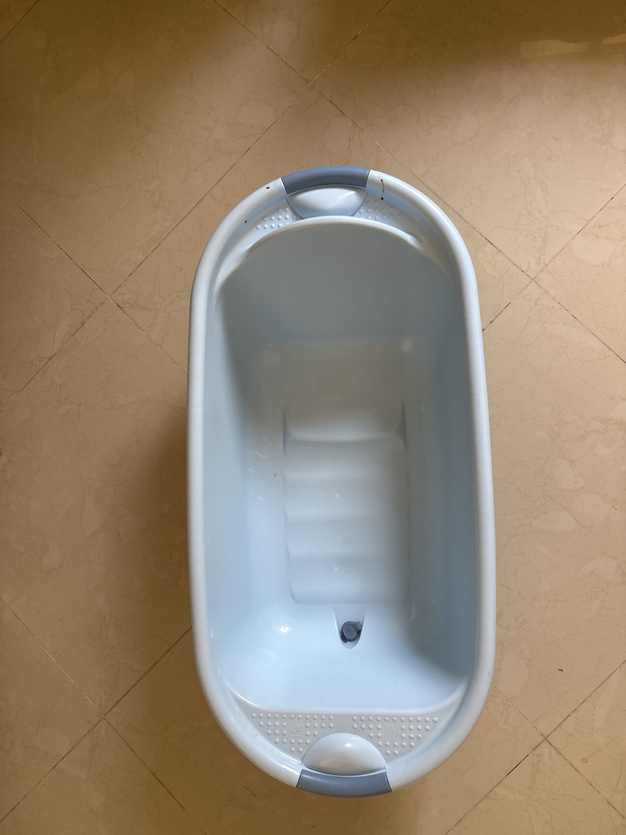 Bath Tub + Pool floats from Mothercare - Image 2