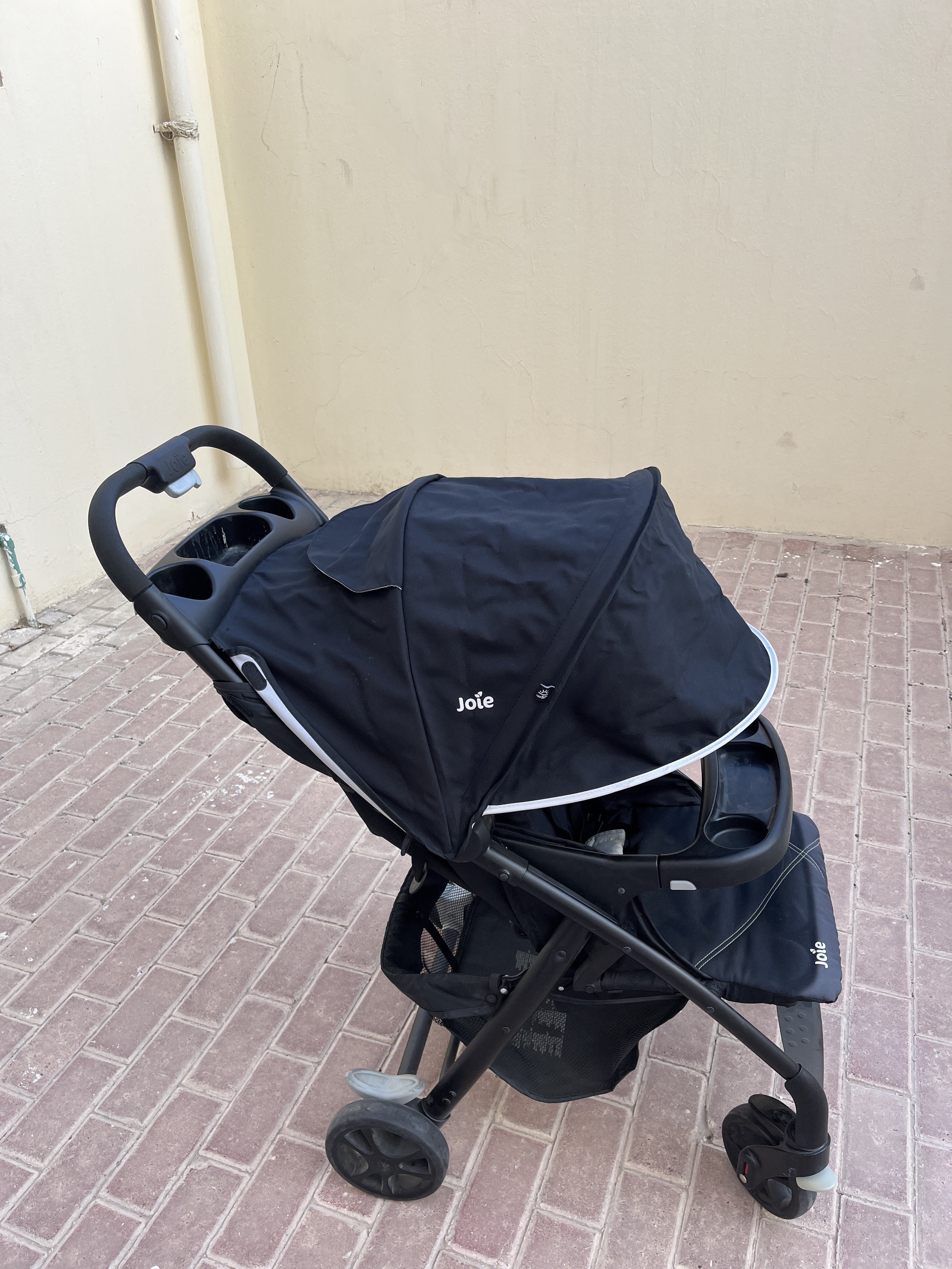 For Sale: Baby Stroller (Good Condition) - Image 2