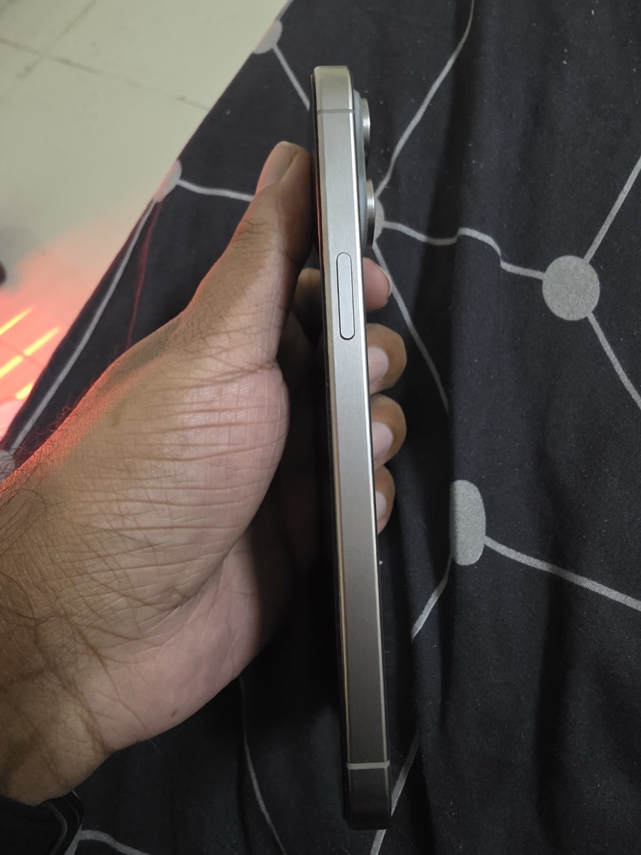 Iphone 15 Pro Max - Image 3