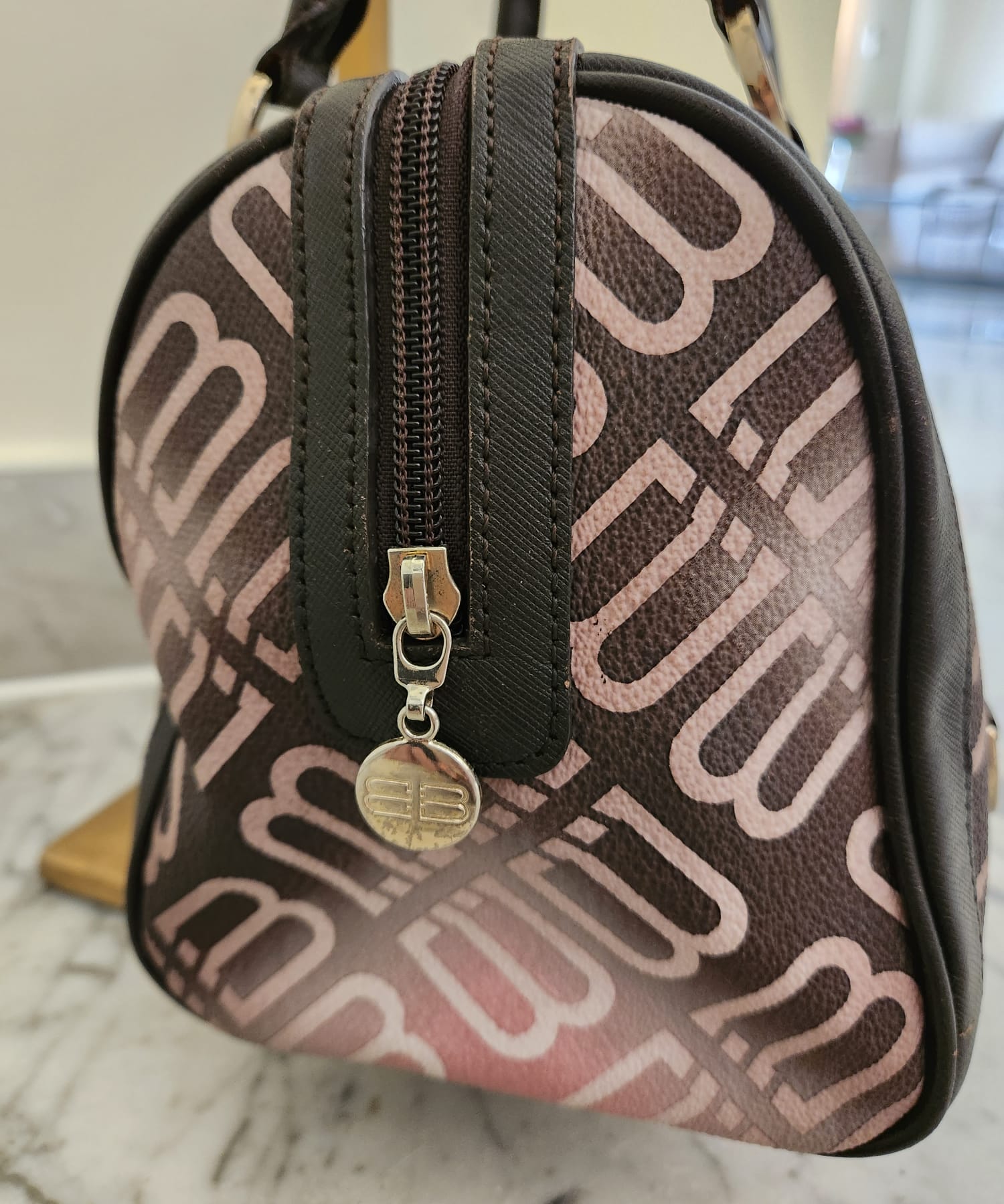 Balenciaga Hand Bag (used) - Image 2