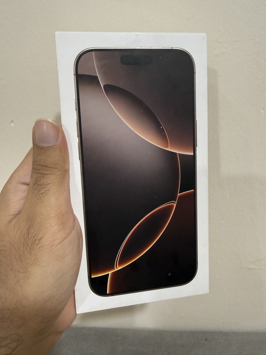 iPhone 16 pro max like new - Image 5
