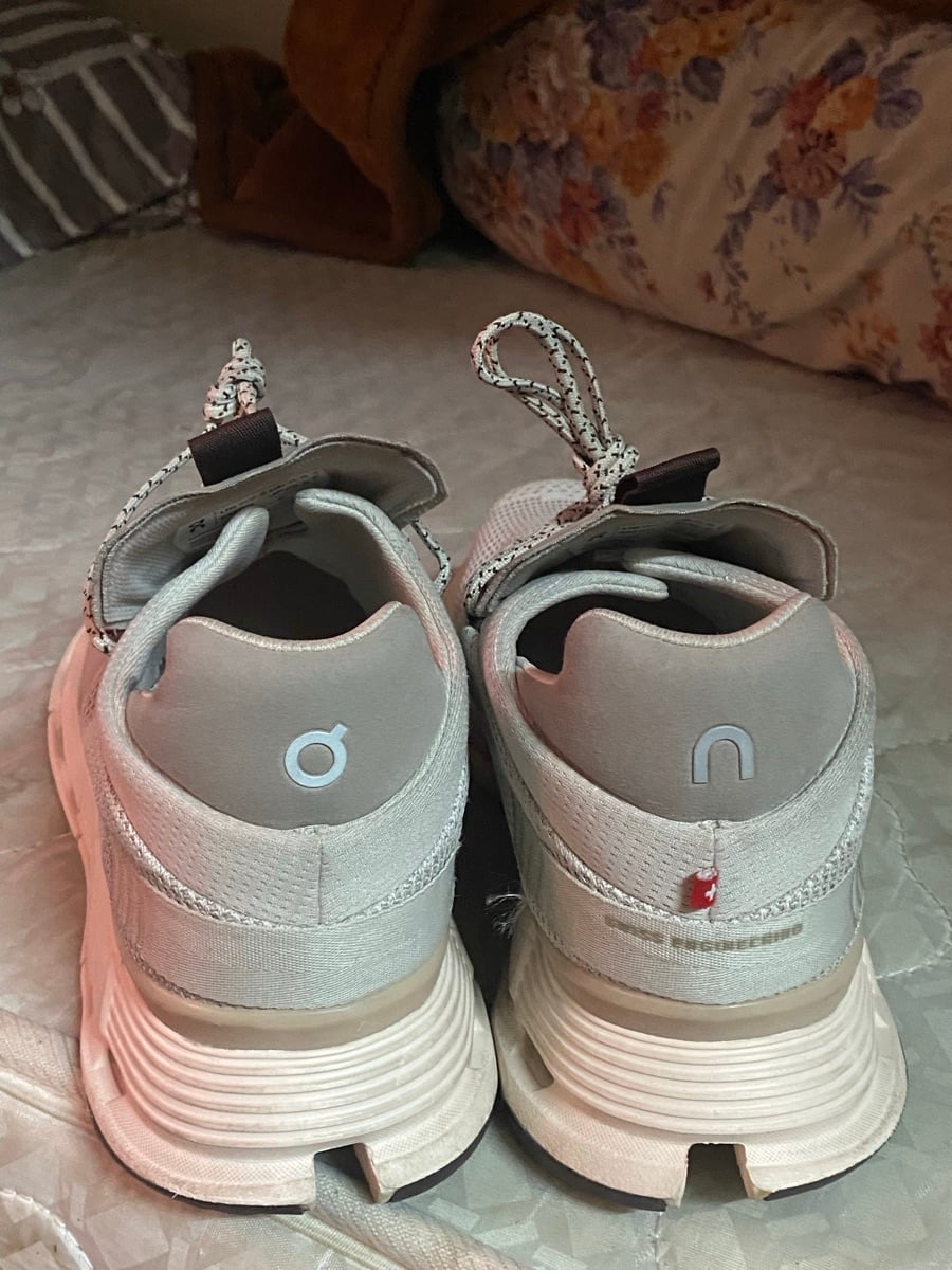 ON CLOUDNOVA RUNNING SHOES - Image 3