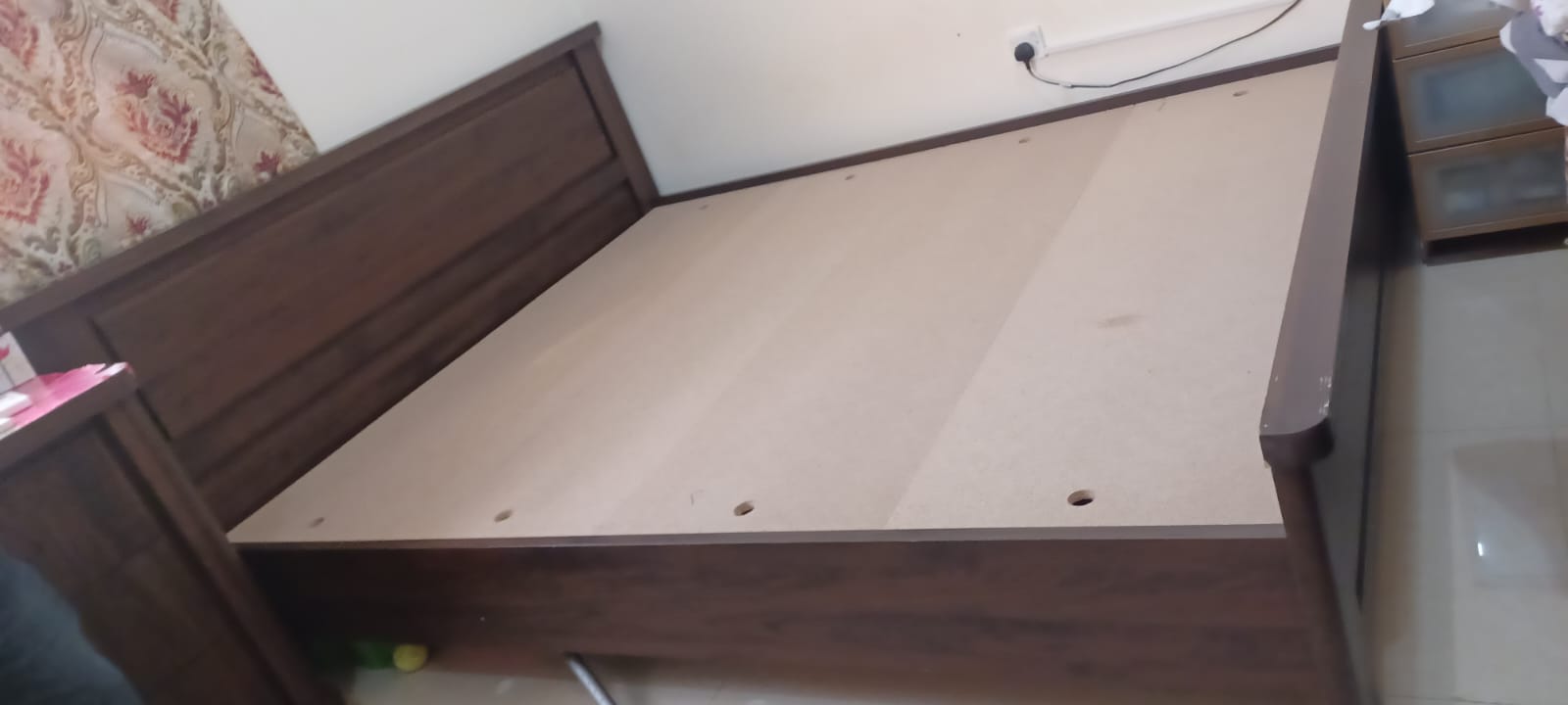 Double bed + New Mattress - Image 3