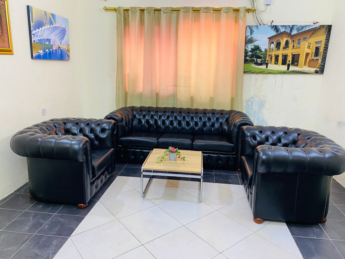 Used Herman millar chairs for sale-55483052 - Image 3
