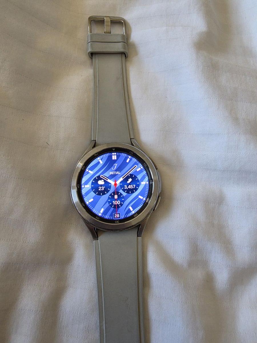 Samsung galaxy watch 4 classic 46mm. - Image 3
