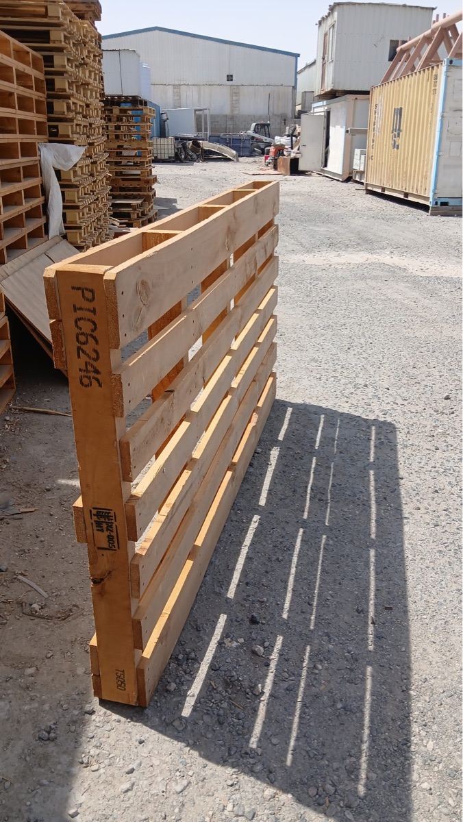 Used Wood Pallet - Image 3