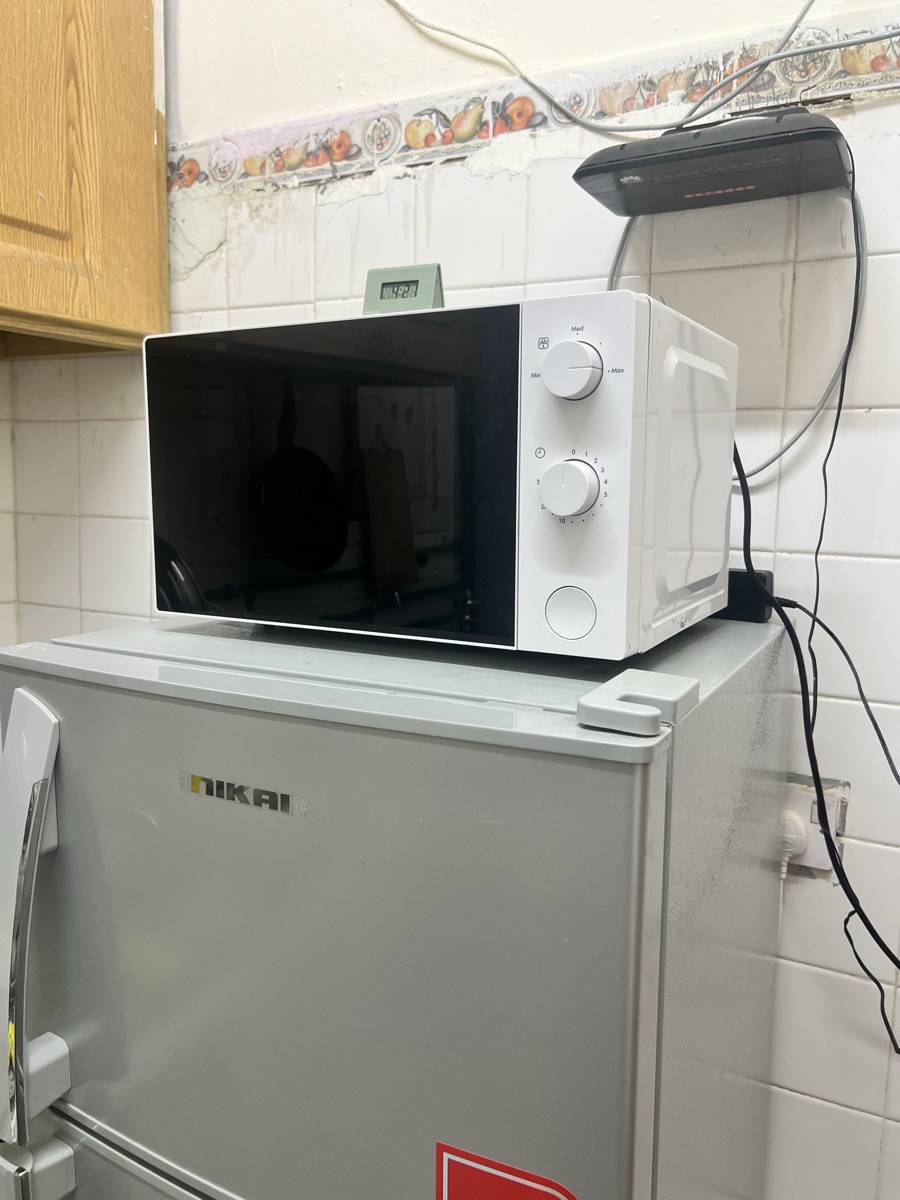 Shoe Rack and Oven - Image 4