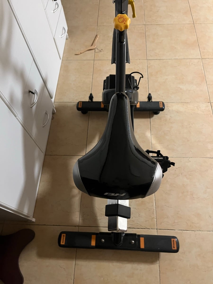 BH Fitness Duke H920 Indoor Cycling Bike – High-Quality Spin Bike - Image 4