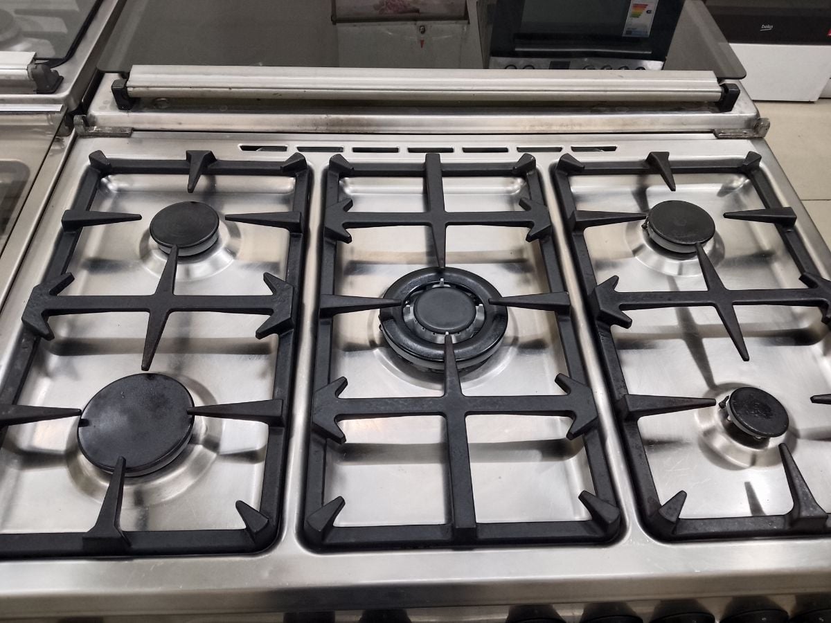 Gas stove for sale - Image 4