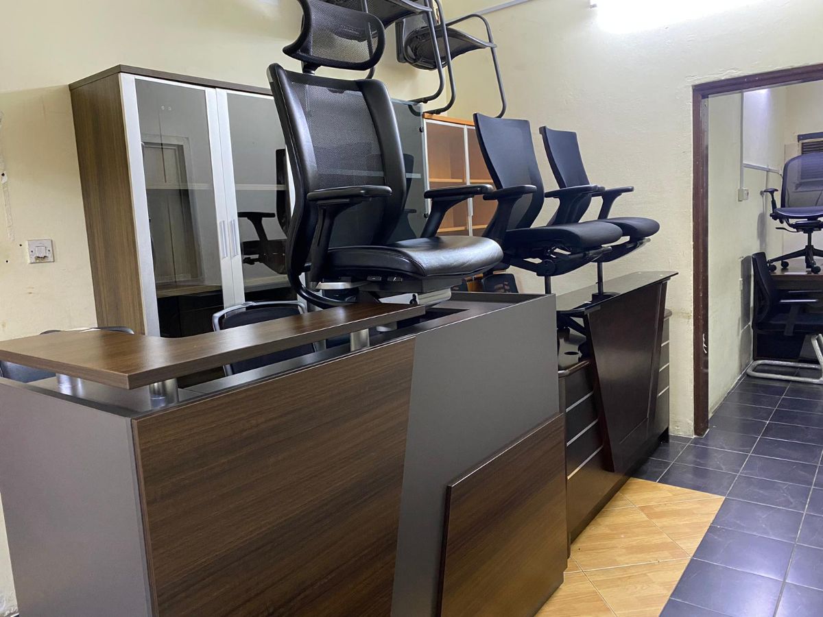 Used office desk and chair buy sell in qatar 55157083 - Image 7