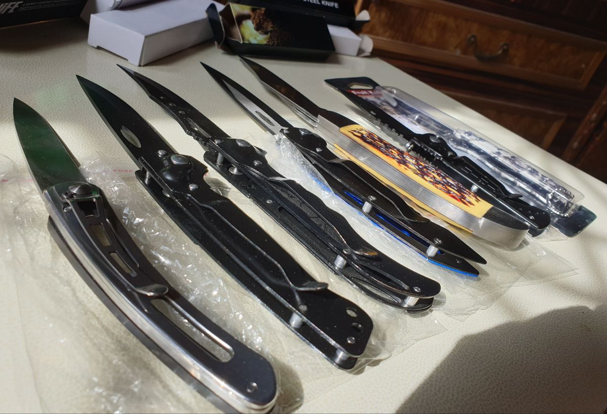 American Folding Knifes - Image 8