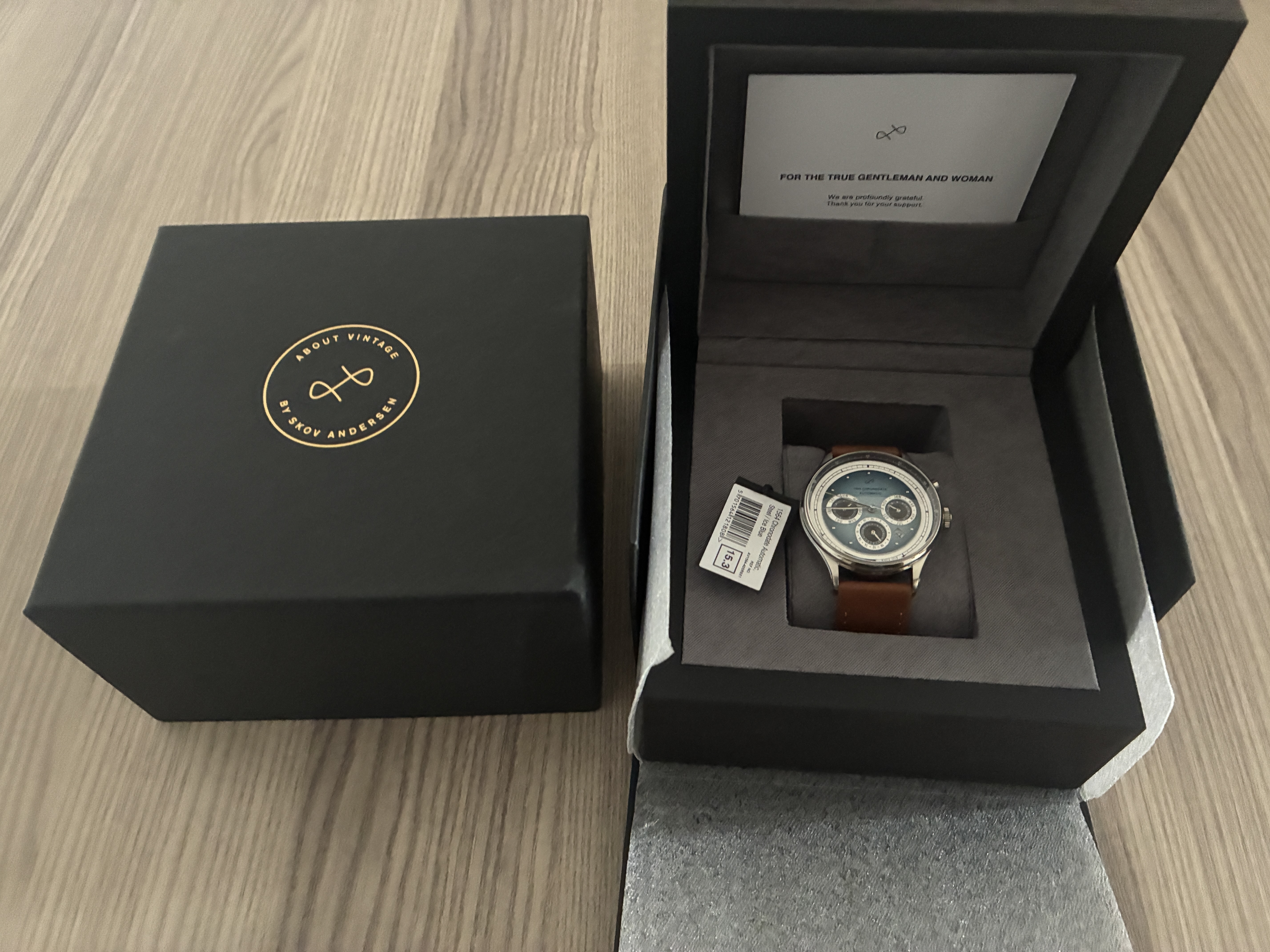 About vintage watch - Image 2