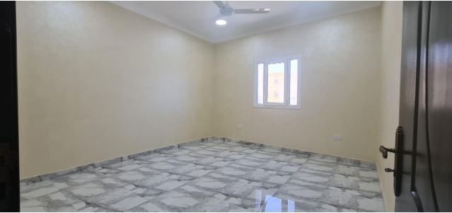 2 bedrooms in wukair near noble school - Image 2