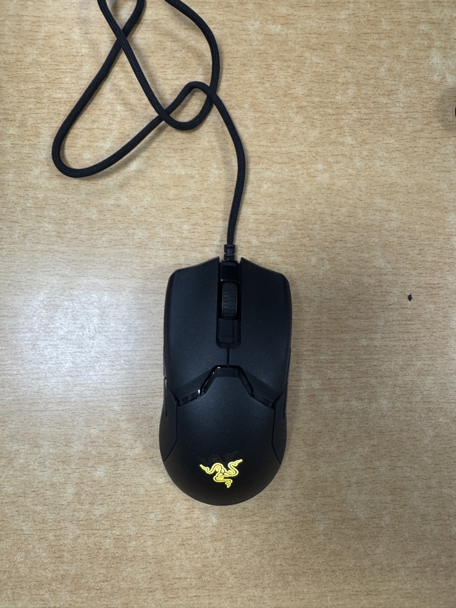 Razer Viper Ultimate Hyperspeed Lightest Wireless Gaming Mouse - Image 5
