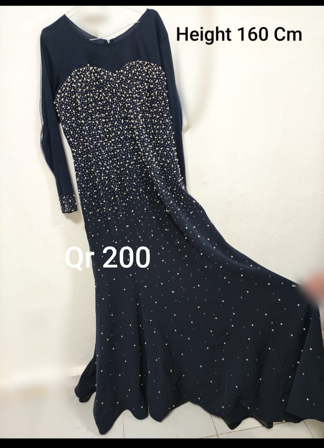 Dresses and Abaya  - Image 20