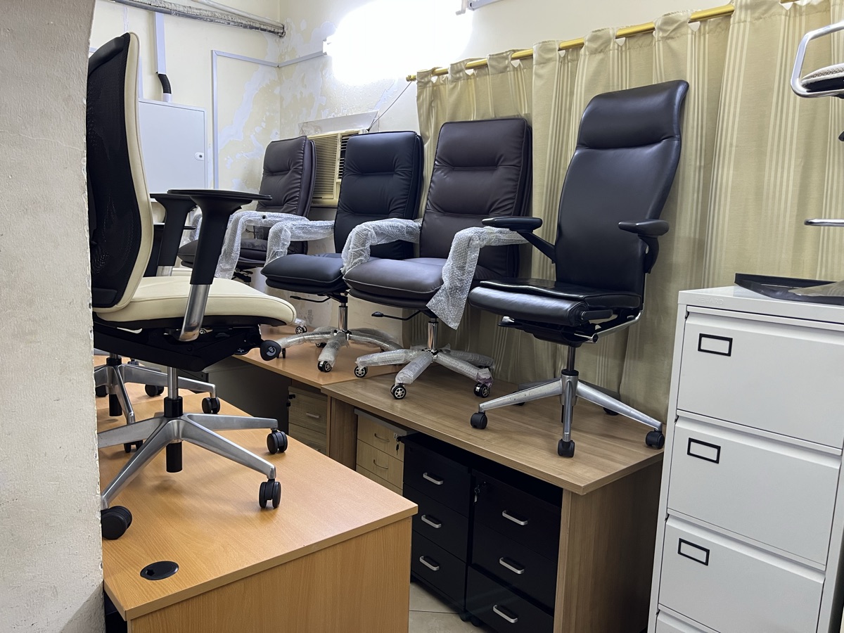 Used Herman Millar Chairs For Sale74456895 - Image 5