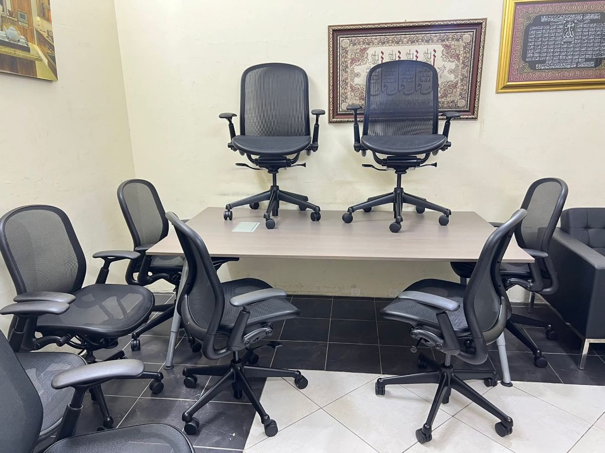 Used office furniture selling - Image 15
