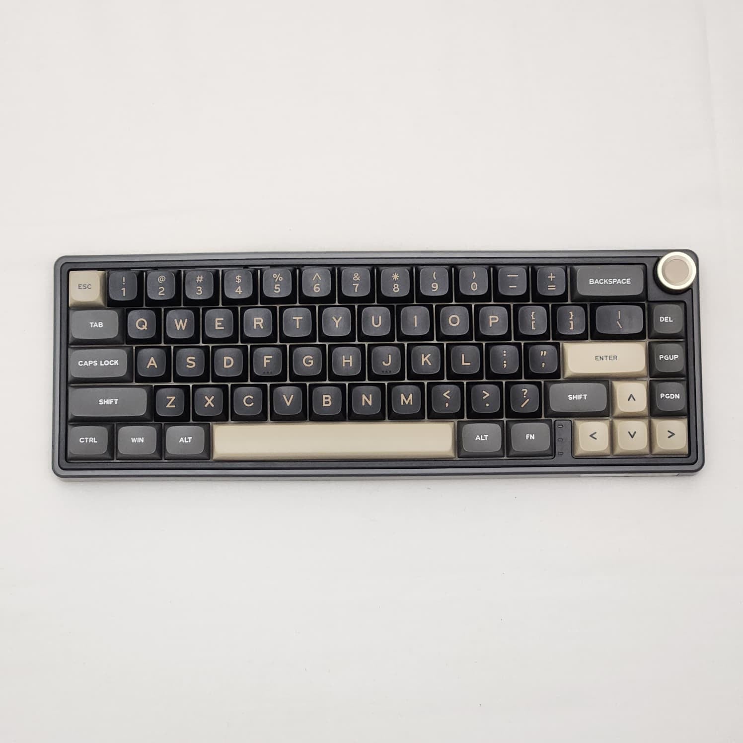 Royal Kludge R65 - Image 1