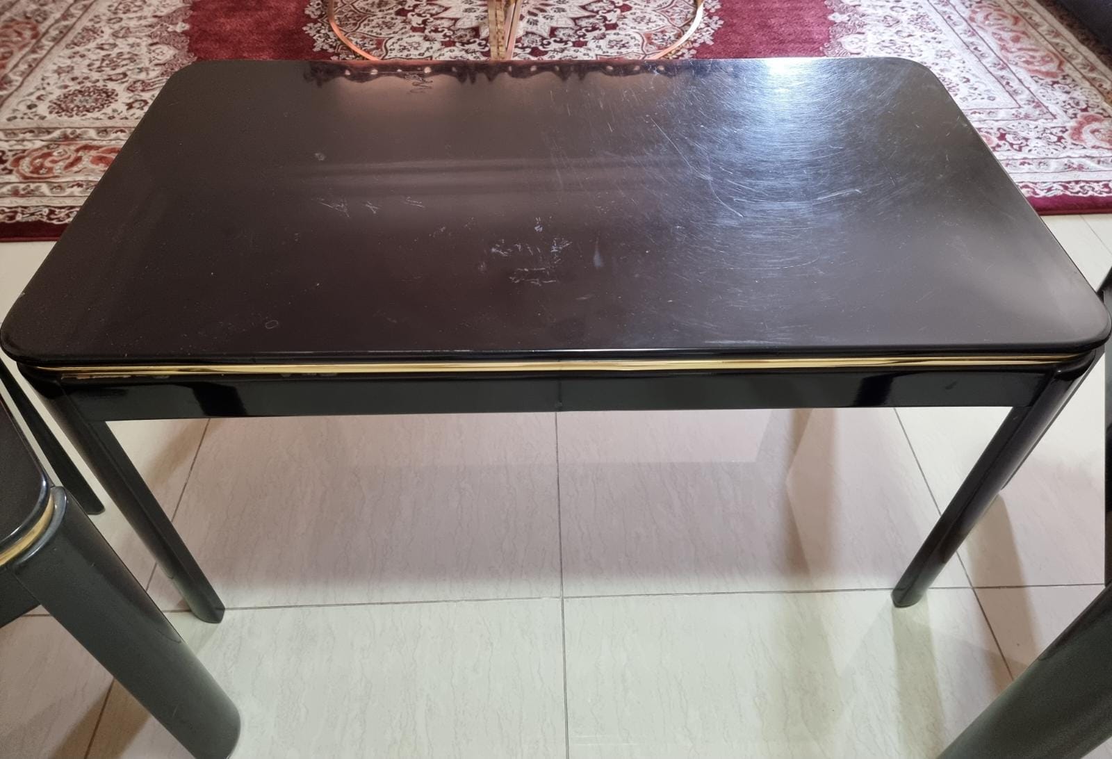 Center Coffee table along with 2 side tables - Image 5