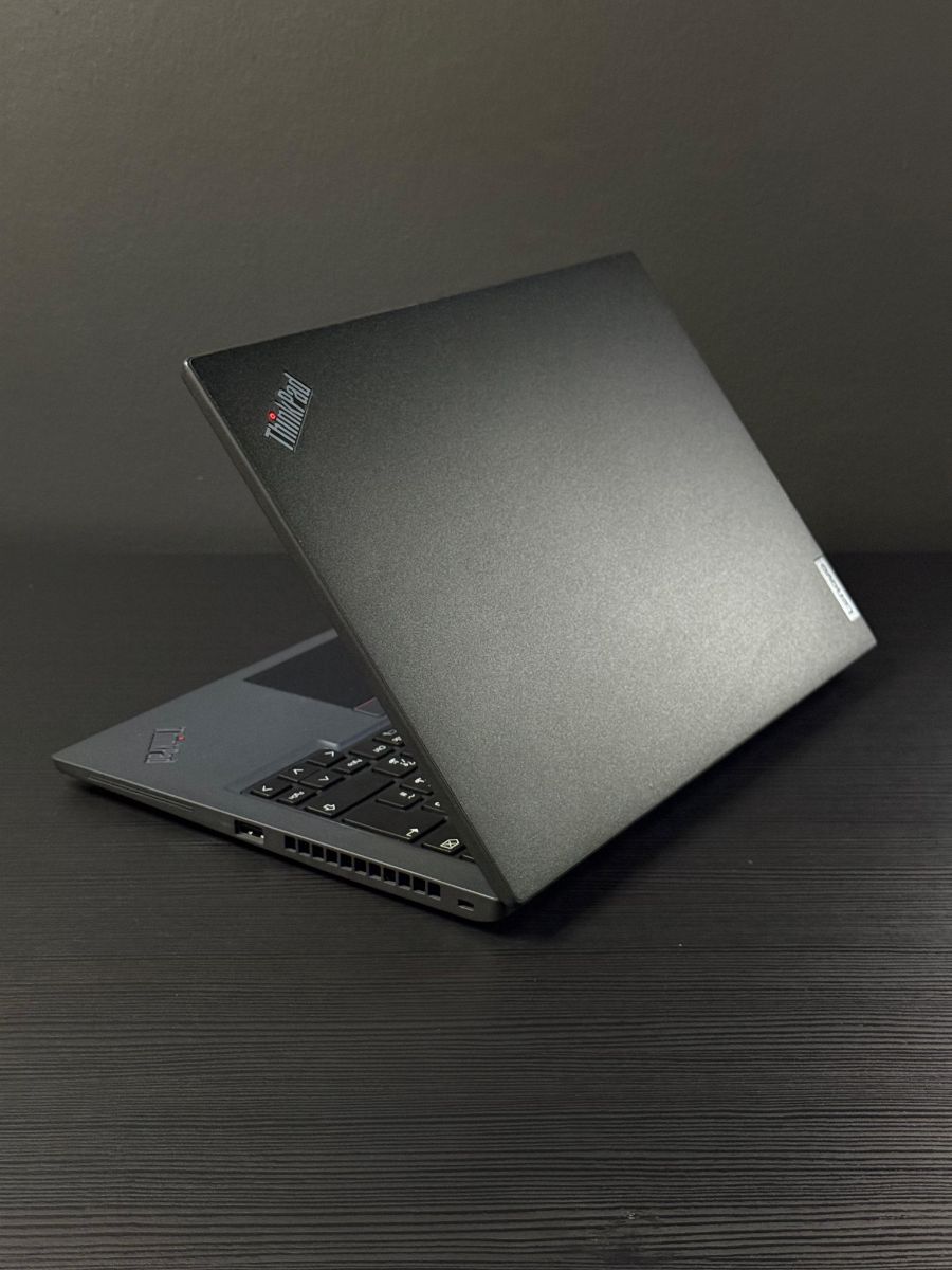 I7GEN11 RAM32 SSD512 TOUCH SCREEN - Image 1