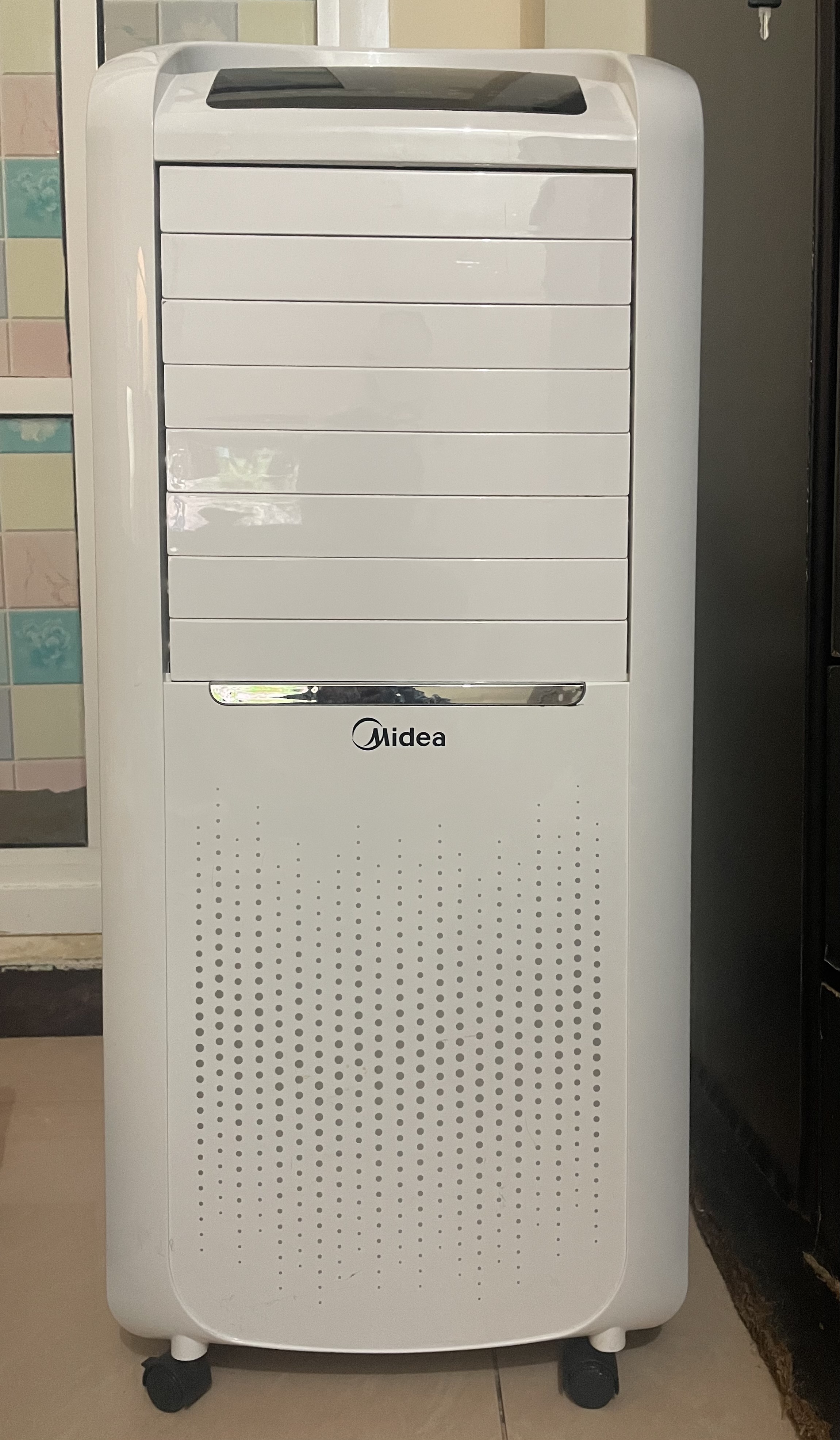 Air Cooler rarely used - Image 2