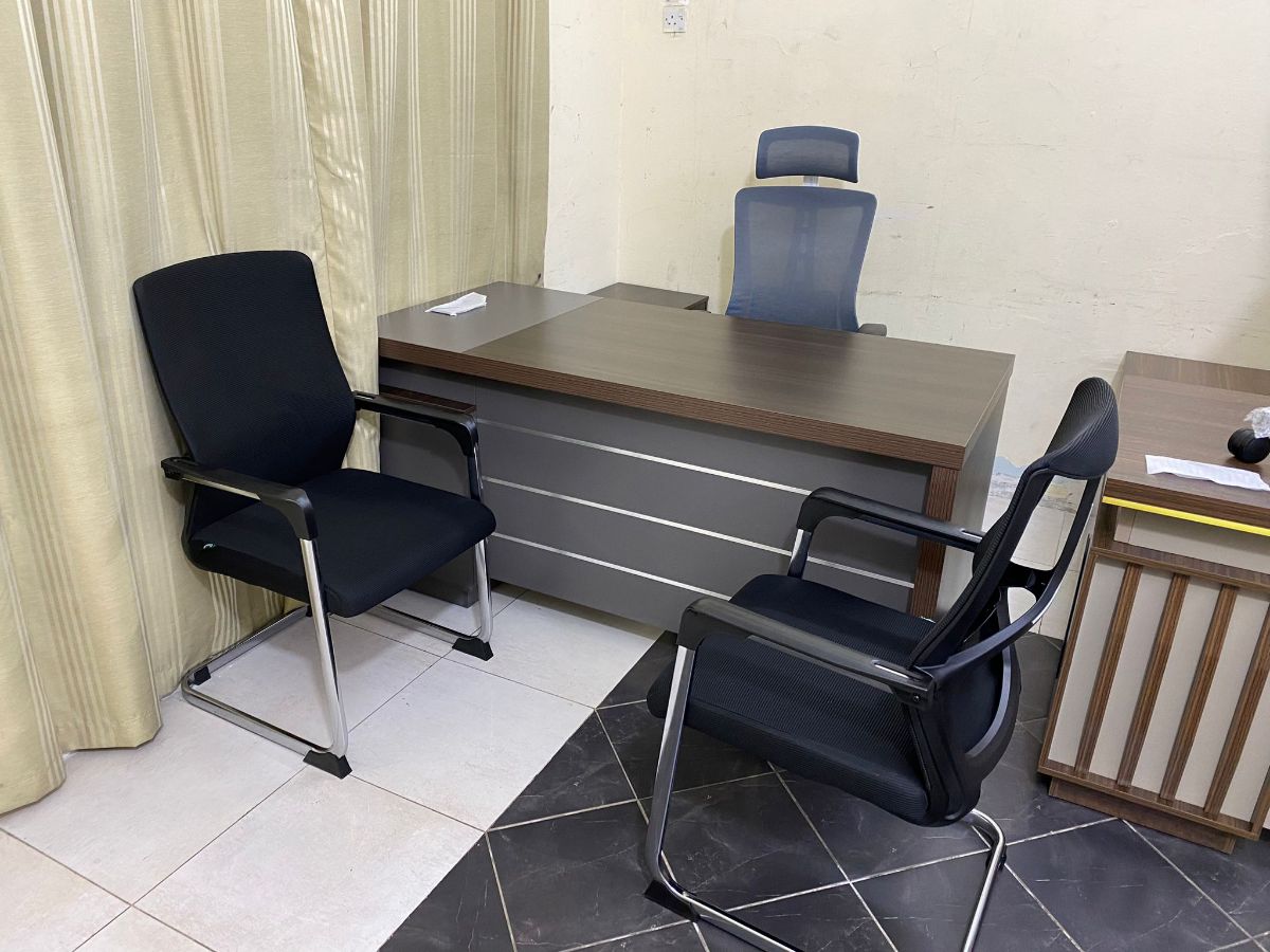 Used office furniture buy sell in Qatar 55157083 - Image 17