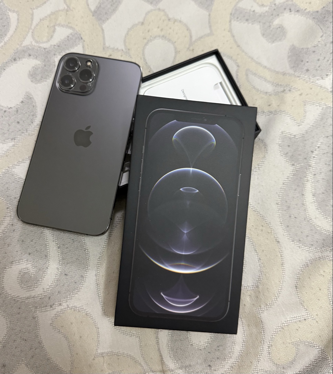 Iphone 12 pro max 128gb - Image 3