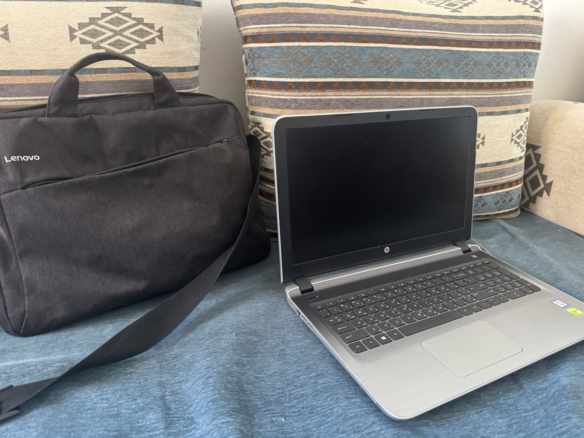Hp laptop for sale - Image 2