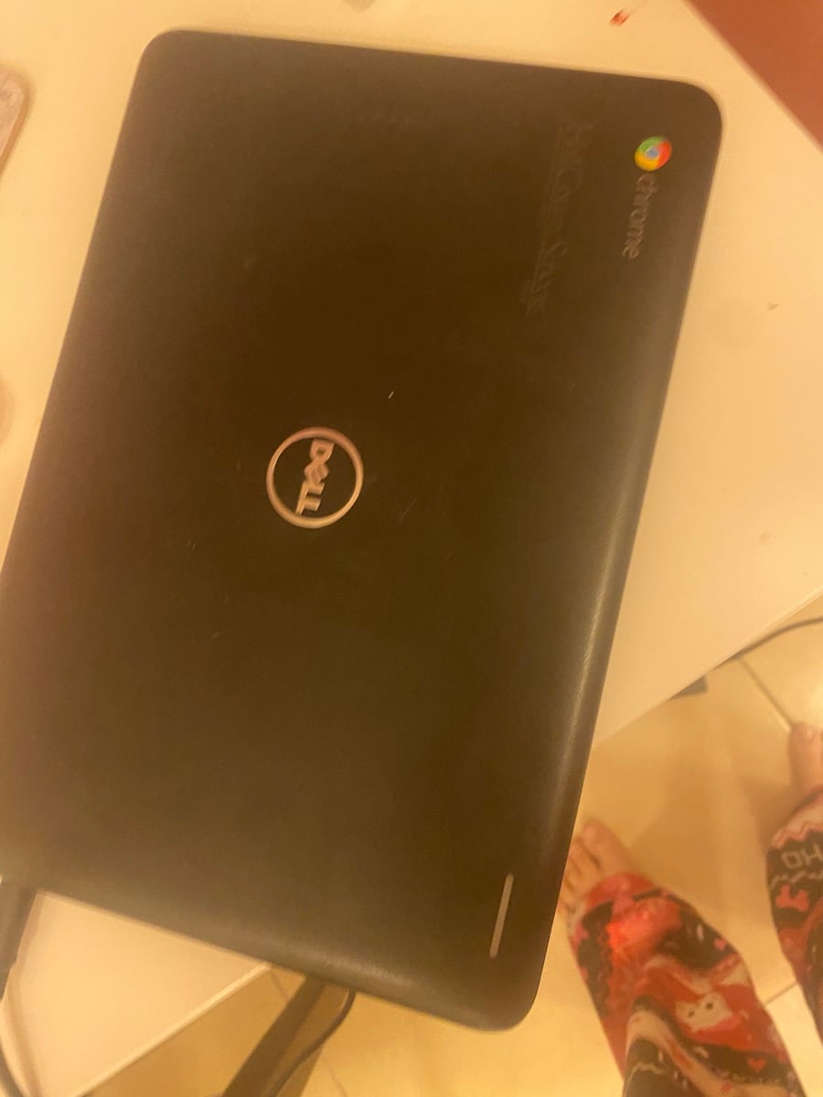chrome book - Image 1