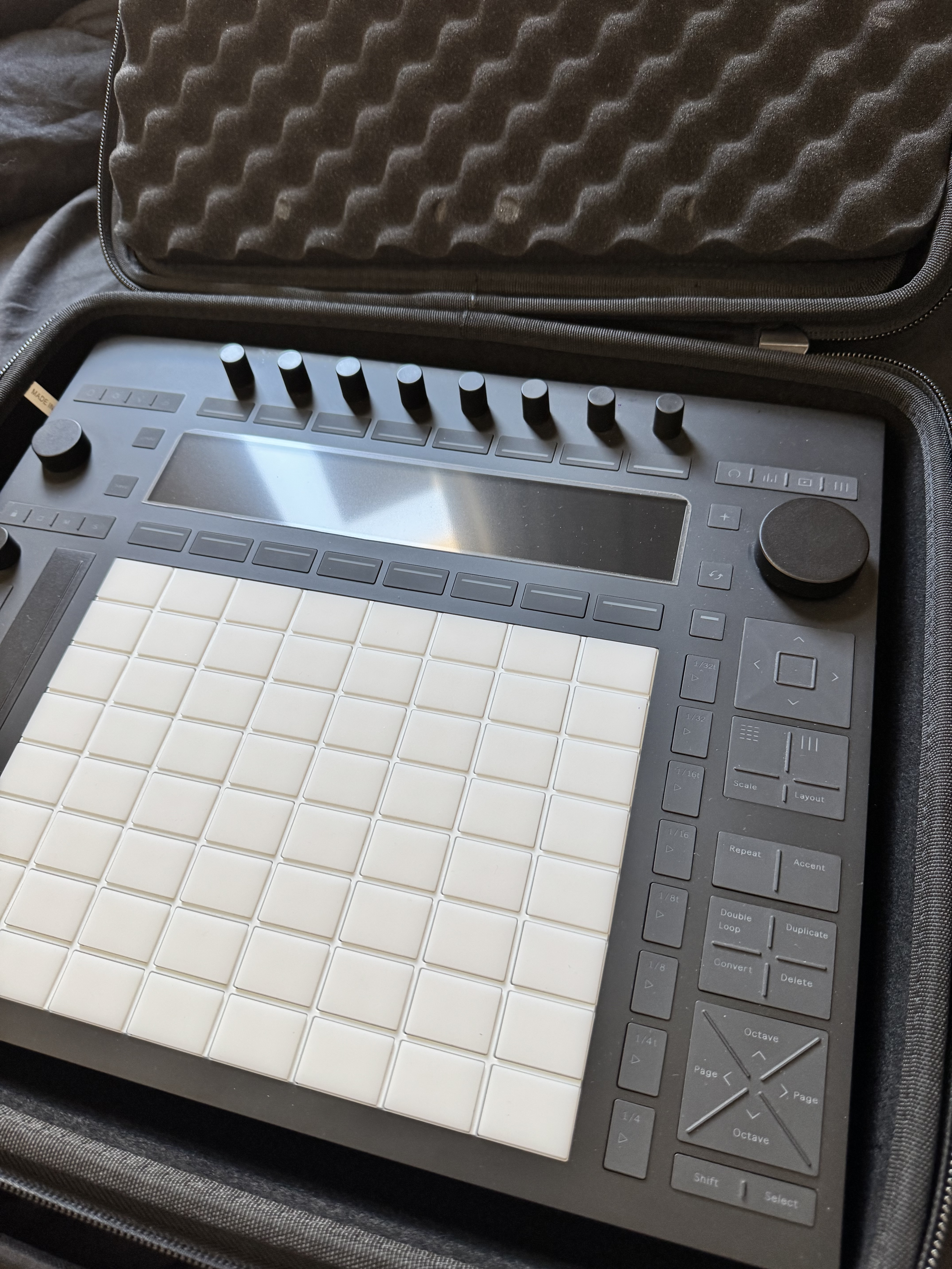 Ableton Push 3 Midi controller - Image 1