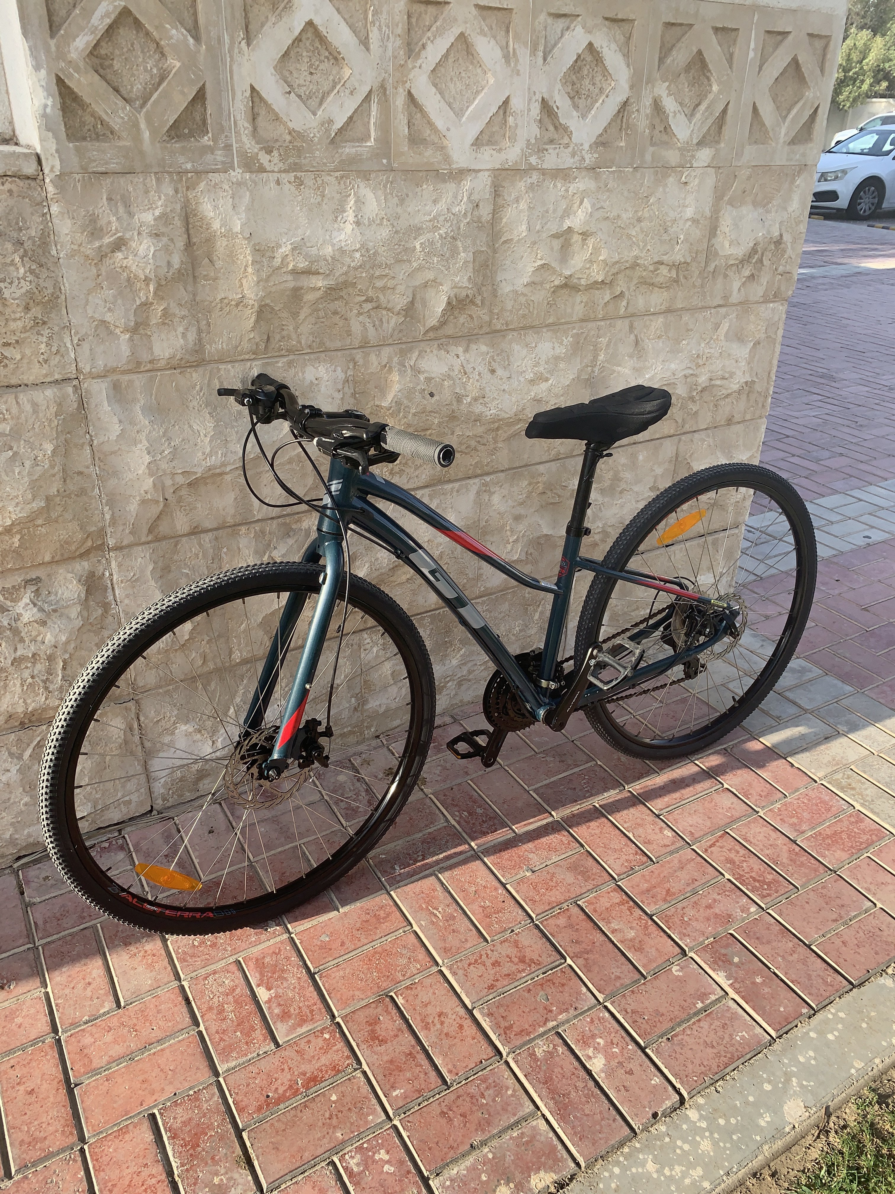 GT road cycle 29 inch - Image 1