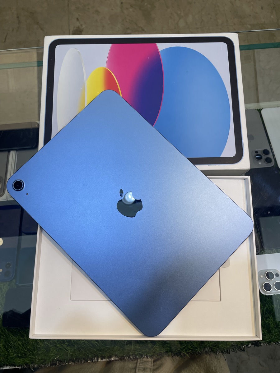 iPad (A16) - Image 2