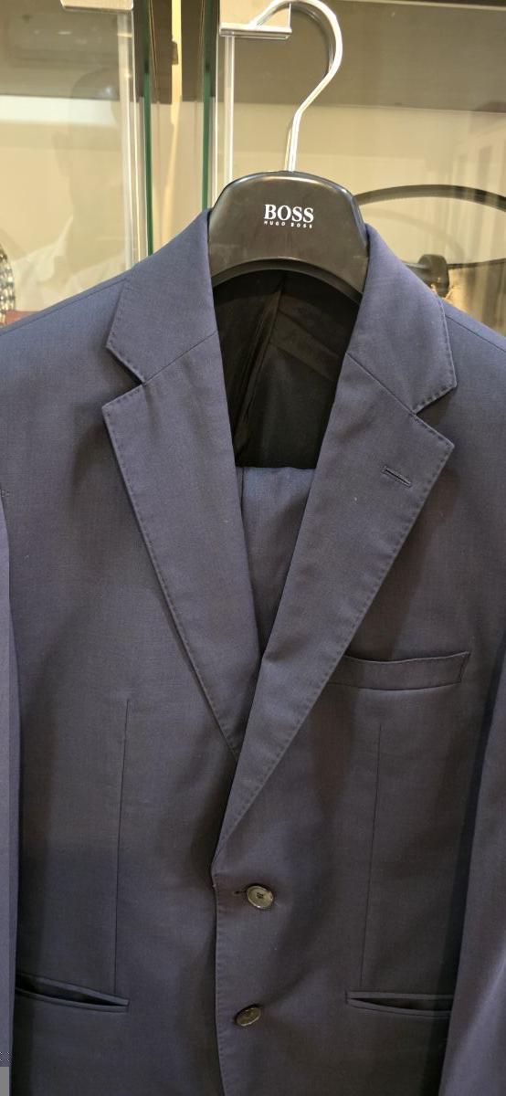 Boss Suits (Tailored) in impeccable condition for sale - Image 5