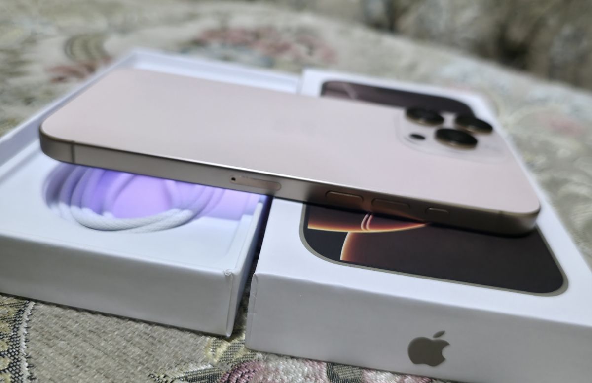 I Phone 16Pro Max 256GB STORAGE - Image 1