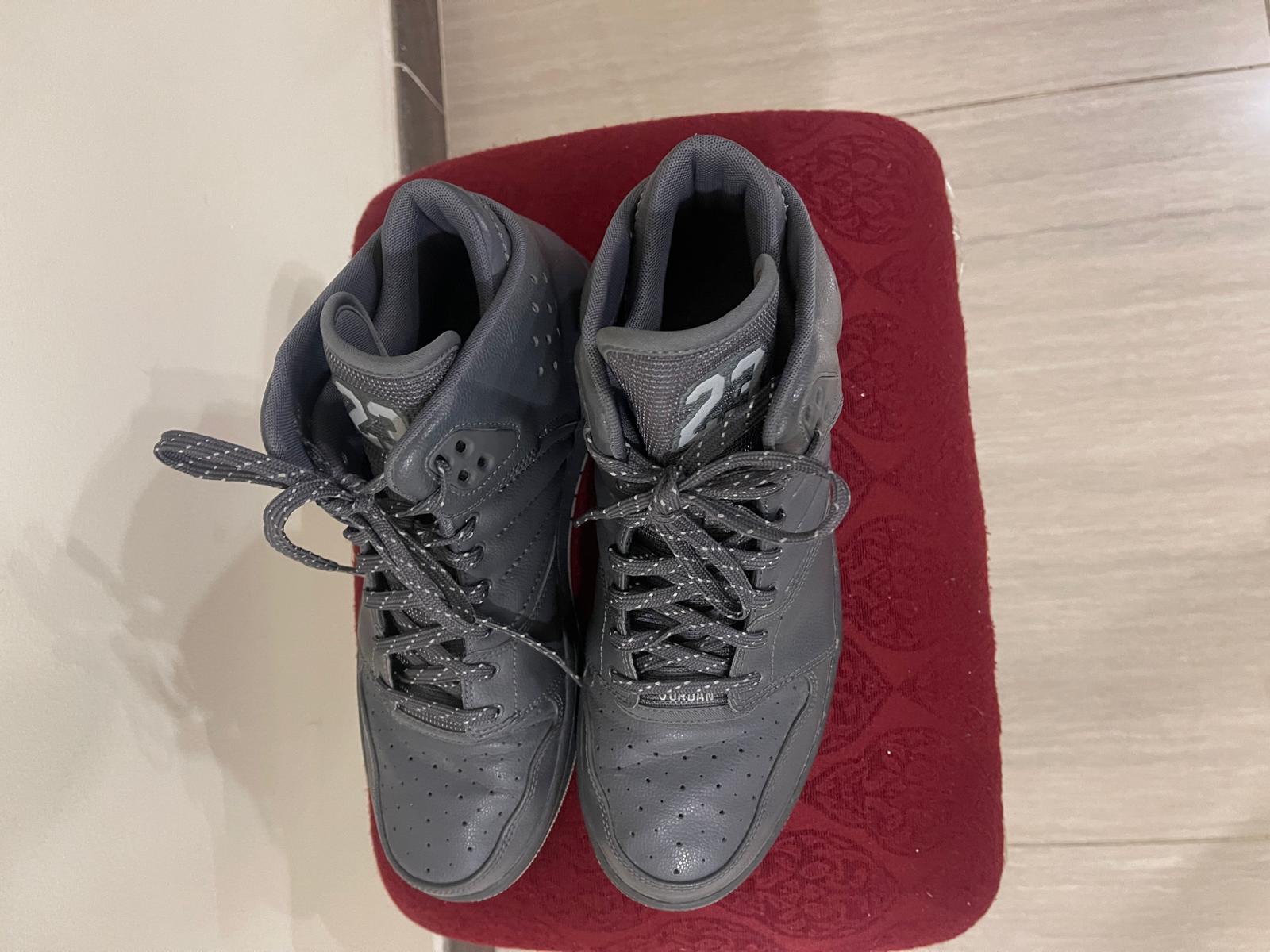 Air Jordans - Size US Men 10 - Cool Grey - Image 4