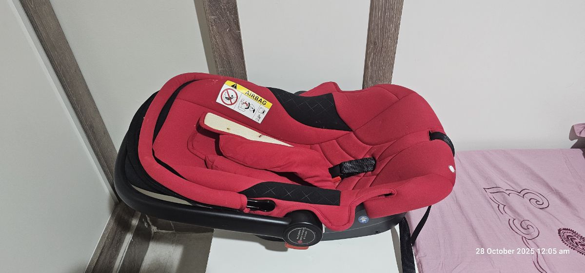Car seat - Image 2