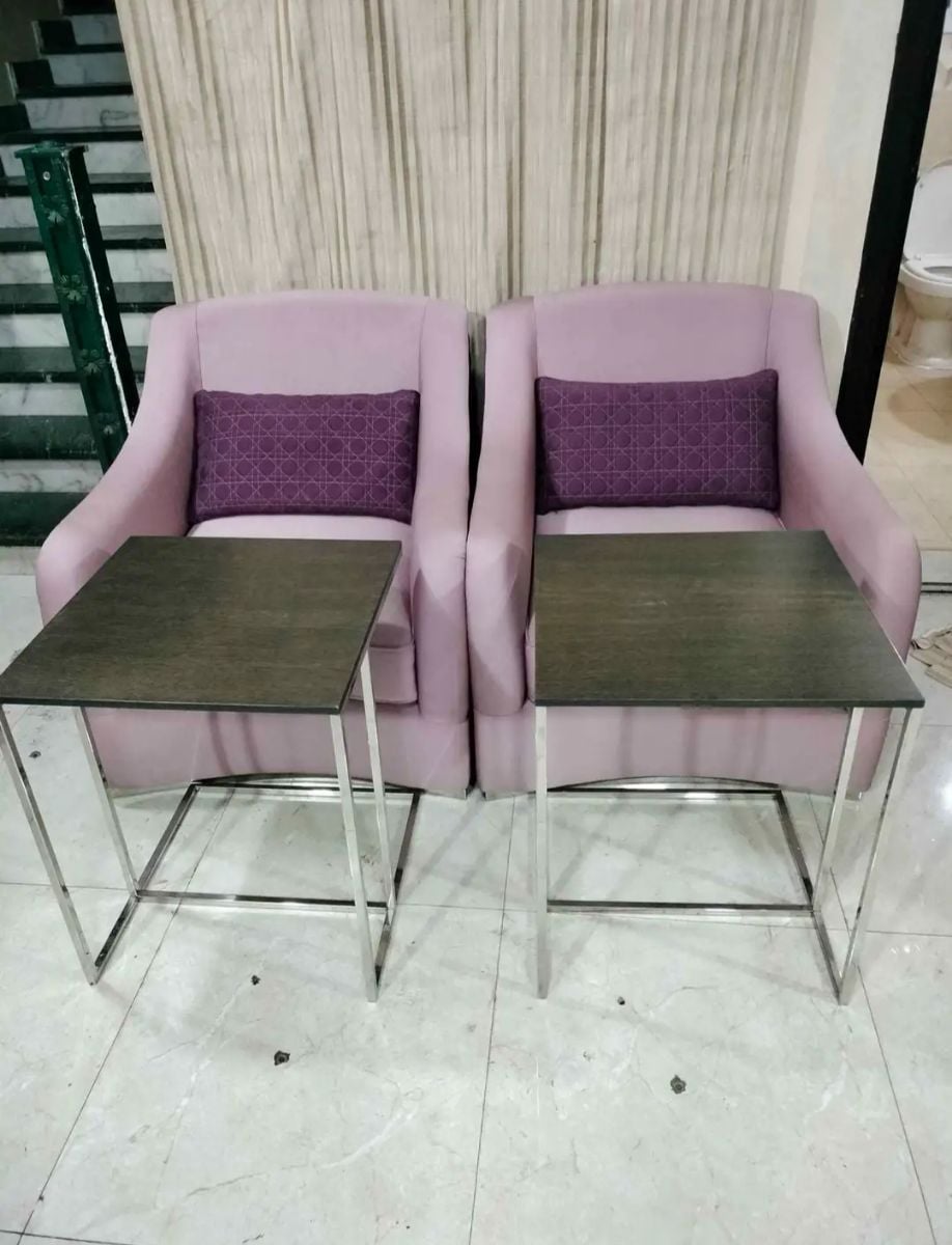 Qatar Airways furniture available - Image 2