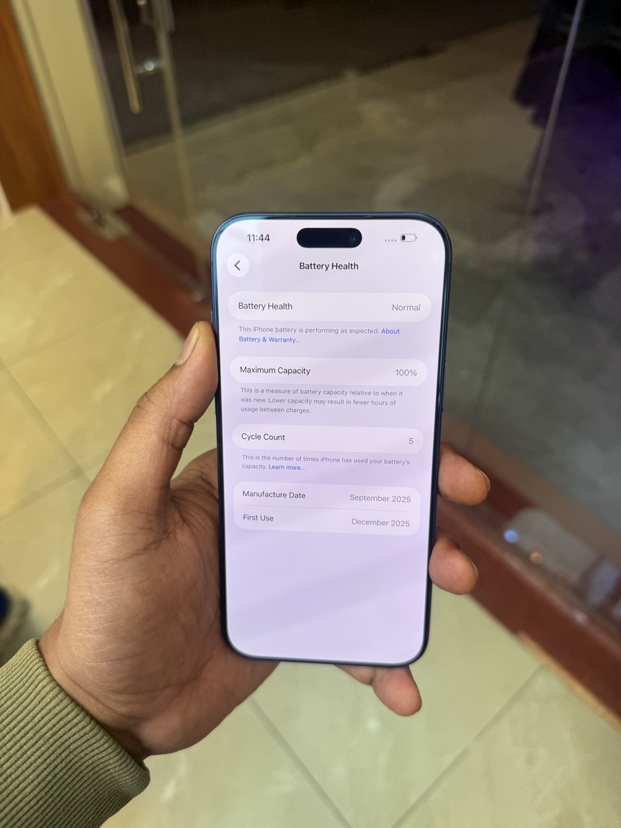 17promax deep blue 256gb - Image 3