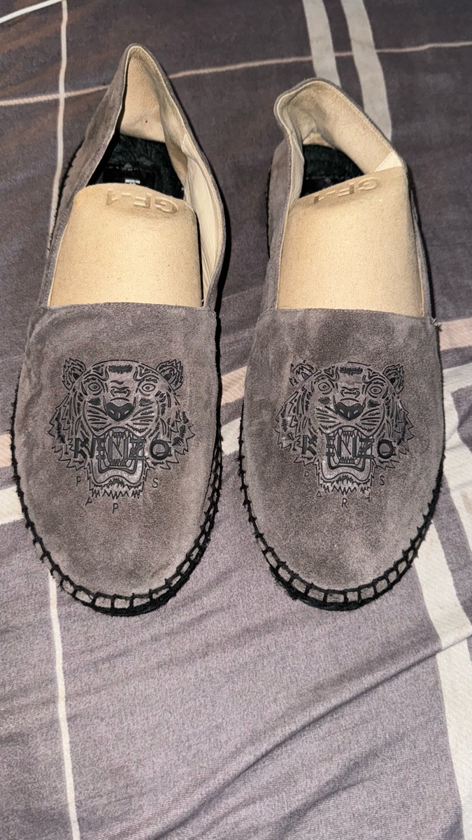 Kenzo Original shoes size 41 unisex - Image 1