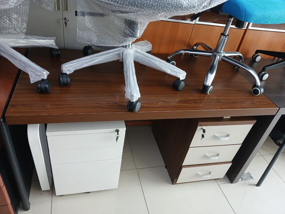 Used office items selling 51448902 - Image 14