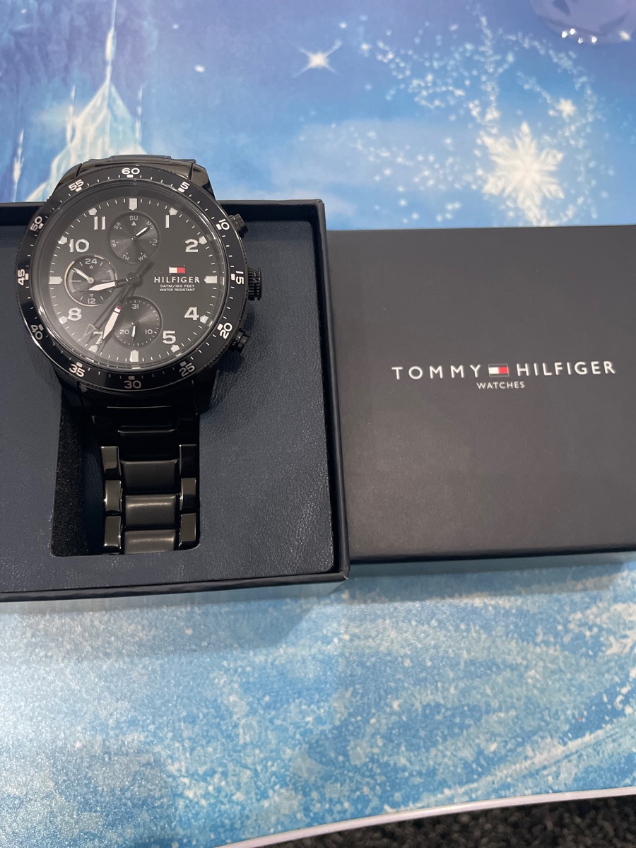 TOMMY HILFIGER, Boss  & CK WATCHES FOR SALE - Image 5
