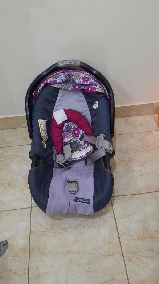 Graco car seat - Image 4