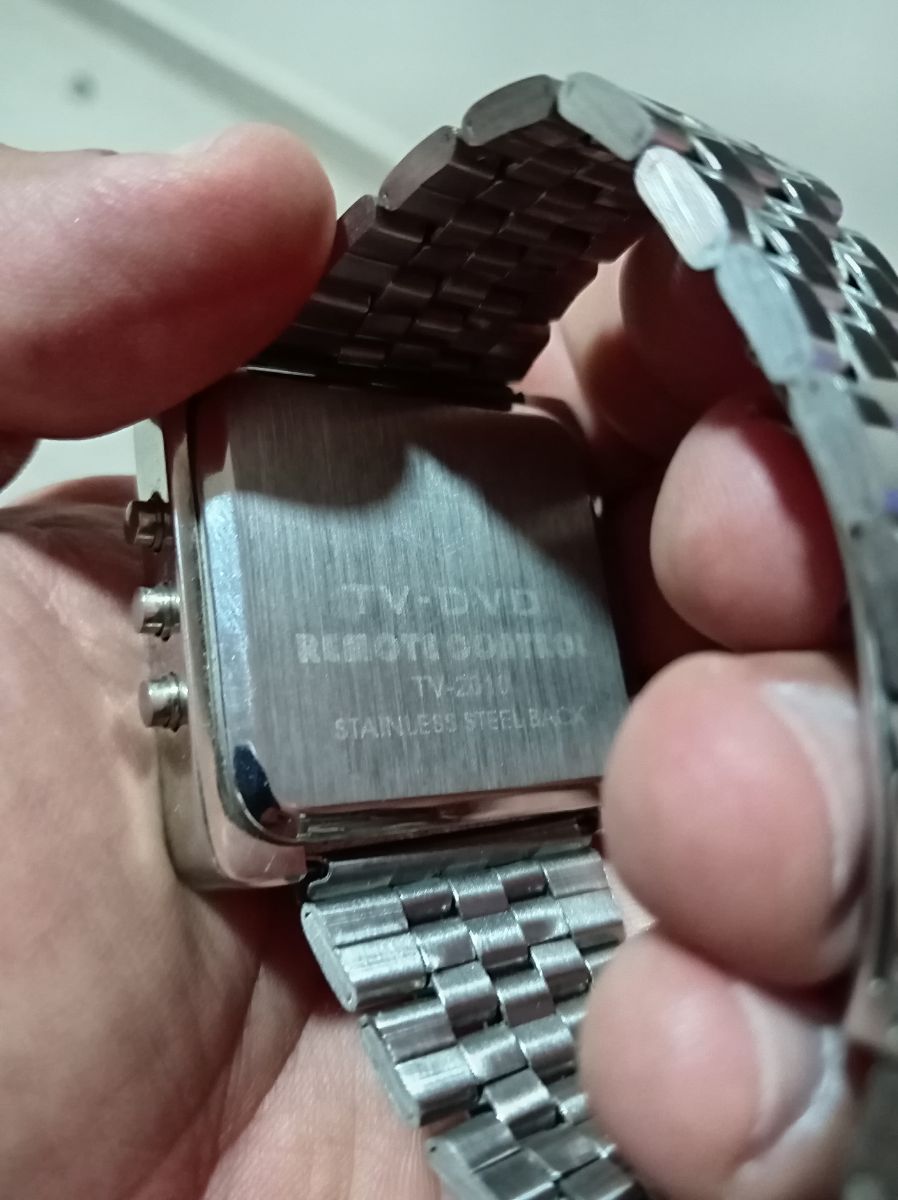 Tv5 digital watch - Image 5